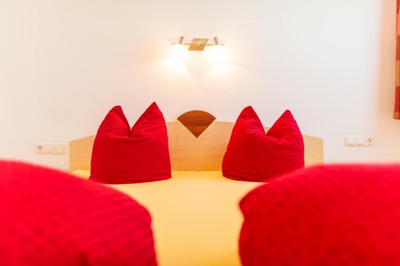 Appartements Avenzio ゼルデン エクステリア 写真
